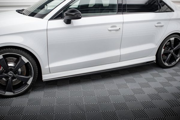 Audi RS3 Sedan 8V (facelift) - Lâminas para Embaladeiras V.2 | AU-RS3-8VF-S-SD2G | Produto Maxton Design distribuído por Unicartuning.