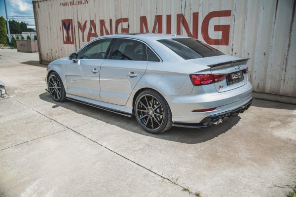 Audi S3 / A3 S-Line Sedan 8V (facelift) - Lâminas para Embaladeiras V.2 | AU-S3-3F-S-SD2G | Produto Maxton Design distribuído por Unicartuning. Audi S3 / A3 S-Line Sedan 8V (facelift) - Lâminas para Embaladeiras V.2 | AU-S3-3F-S-SD2G | Produto Maxton Design distribuído por Unicartuning.