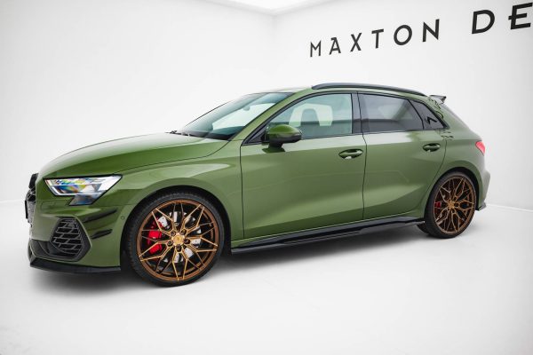 Audi S3 Sportback / A3 S-Line Sportback 8Y (facelift) - Lâminas para Embaladeiras V.2 | AU-S3-8YF-S-SD1G | Produto Maxton Design distribuído por Unicartuning. Audi S3 Sportback / A3 S-Line Sportback 8Y (facelift) - Lâminas para Embaladeiras V.2 | AU-S3-8YF-S-SD1G | Produto Maxton Design distribuído por Unicartuning.