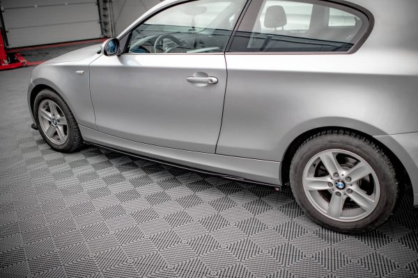 BMW 1 E81 (facelift) - Lâminas para Embaladeiras V.2 | BM-1-81F-SD2G | Produto Maxton Design distribuído por Unicartuning. BMW 1 E81 (facelift) - Lâminas para Embaladeiras V.2 | BM-1-81F-SD2G | Produto Maxton Design distribuído por Unicartuning.