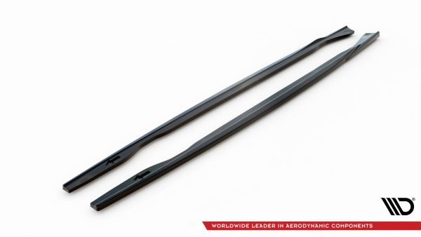BMW 1 E81 (facelift) - Lâminas para Embaladeiras V.2 | BM-1-81F-SD2G | Produto Maxton Design distribuído por Unicartuning. BMW 1 E81 (facelift) - Lâminas para Embaladeiras V.2 | BM-1-81F-SD2G | Produto Maxton Design distribuído por Unicartuning.