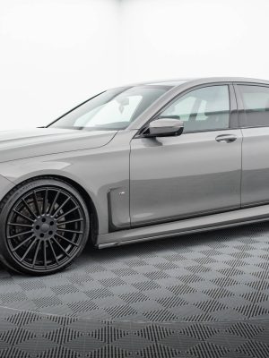 BMW 7 G11 Pack M (facelift) - Lâminas para Embaladeiras V.2 | BM-7-11F-MPACK-SD2G | Produto Maxton Design distribuído por Unicartuning. BMW 7 G11 Pack M (facelift) - Lâminas para Embaladeiras V.2 | BM-7-11F-MPACK-SD2G | Produto Maxton Design distribuído por Unicartuning.