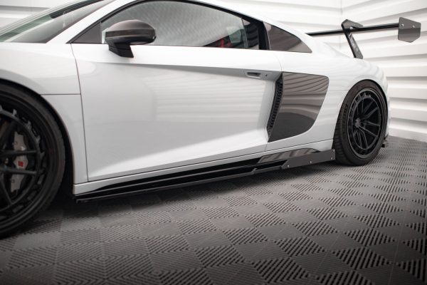 Audi R8 Mk2 (facelift) - Lâminas para Embaladeiras V.2+ Splitters | AU-R8-2F-SD3G+SF | Produto Maxton Design distribuído por Unicartuning. Audi R8 Mk2 (facelift) - Lâminas para Embaladeiras V.2+ Splitters | AU-R8-2F-SD3G+SF | Produto Maxton Design distribuído por Unicartuning.