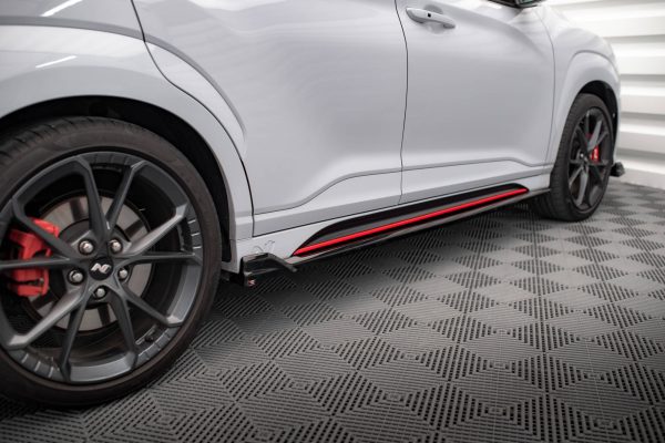 Hyundai Kauai N-line Mk2 - Lâminas para Embaladeiras V.2 | HY-KO-1-N-SD2G | Produto Maxton Design distribuído por Unicartuning. Hyundai Kauai N-line Mk2 - Lâminas para Embaladeiras V.2 | HY-KO-1-N-SD2G | Produto Maxton Design distribuído por Unicartuning.