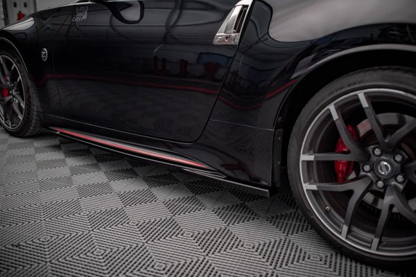 Nissan 370z Nismo (facelift) - Lâminas para Embaladeiras V.2 | NI-370Z-NISMO-SD2G | Produto Maxton Design distribuído por Unicartuning. Nissan 370z Nismo (facelift) - Lâminas para Embaladeiras V.2 | NI-370Z-NISMO-SD2G | Produto Maxton Design distribuído por Unicartuning.