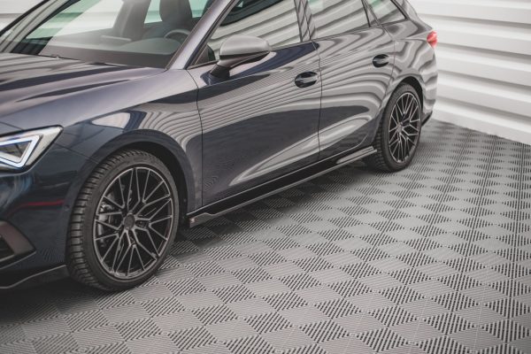 Seat Leon FR Mk4 / Cupra Leon - Lâminas para Embaladeiras V.2 | SE-LE-4-FR-SD2G | Produto Maxton Design distribuído por Unicartuning.