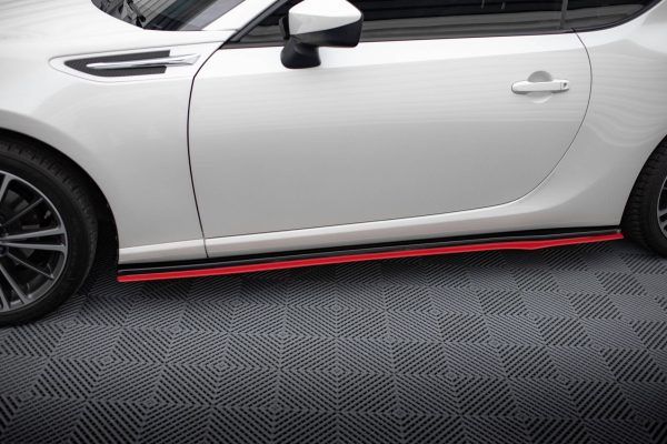 Subaru BRZ Mk2 - Lâminas para Embaladeiras V.2 | SU-BRZ-1F-SD1RRED+SD1G | Produto Maxton Design distribuído por Unicartuning. Subaru BRZ Mk2 - Lâminas para Embaladeiras V.2 | SU-BRZ-1F-SD1RRED+SD1G | Produto Maxton Design distribuído por Unicartuning.
