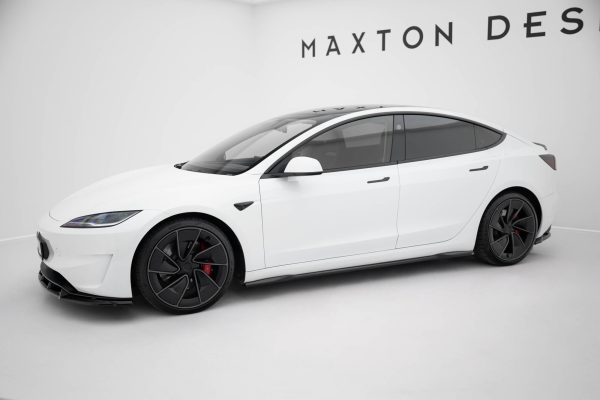 Tesla Model 3 Project Highland (facelift) - Lâminas para Embaladeiras V.2 | TE-MODEL3-1F-SD2G | Produto Maxton Design distribuído por Unicartuning. Tesla Model 3 Project Highland (facelift) - Lâminas para Embaladeiras V.2 | TE-MODEL3-1F-SD2G | Produto Maxton Design distribuído por Unicartuning.