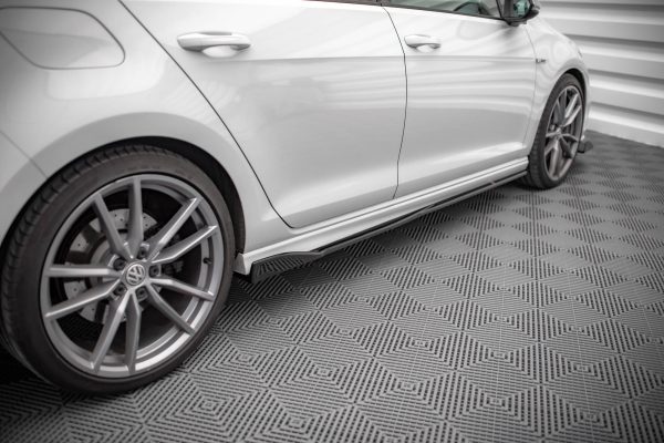 Volkswagen Golf R / R-line Mk7 - Lâminas para Embaladeiras V.2 | VW-GO-7-R-SD2G | Produto Maxton Design distribuído por Unicartuning.