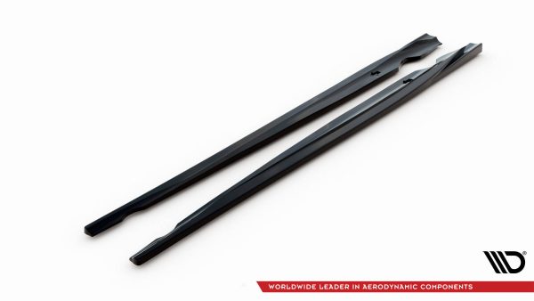 Volkswagen Scirocco R Mk3 - Lâminas para Embaladeiras V.2 | VW-SC-3-R-SD2G | Produto Maxton Design distribuído por Unicartuning. Volkswagen Scirocco R Mk3 - Lâminas para Embaladeiras V.2 | VW-SC-3-R-SD2G | Produto Maxton Design distribuído por Unicartuning.
