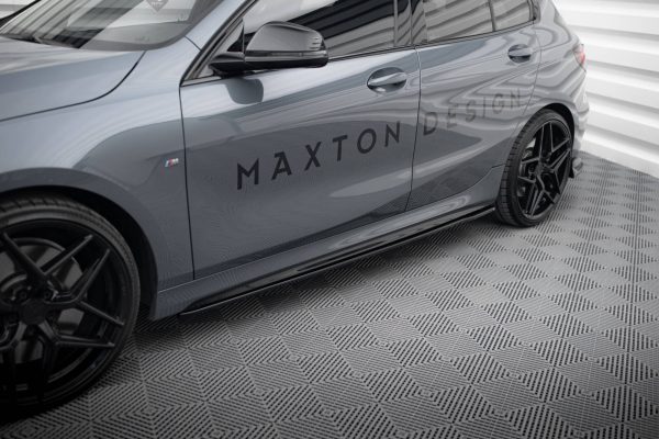 BMW 1 F40 Pack M/ M135i - Lâminas para Embaladeiras V.2 | BM-1-40-MPACK-SD2G | Produto Maxton Design distribuído por Unicartuning. BMW 1 F40 Pack M/ M135i - Lâminas para Embaladeiras V.2 | BM-1-40-MPACK-SD2G | Produto Maxton Design distribuído por Unicartuning.