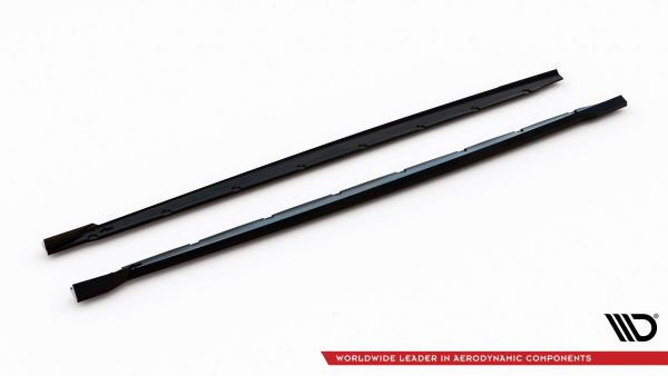 BMW M135i F70 - Lâminas para Embaladeiras V.3 | BM-1-70-M-SD3G | Produto Maxton Design distribuído por Unicartuning. BMW M135i F70 - Lâminas para Embaladeiras V.3 | BM-1-70-M-SD3G | Produto Maxton Design distribuído por Unicartuning.