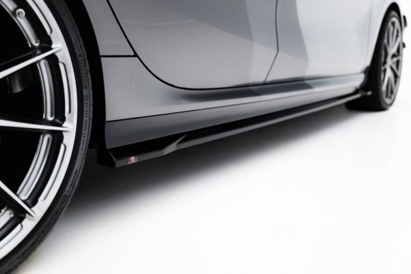 BMW M135i F70 - Lâminas para Embaladeiras V.3 | BM-1-70-M-SD3G | Produto Maxton Design distribuído por Unicartuning. BMW M135i F70 - Lâminas para Embaladeiras V.3 | BM-1-70-M-SD3G | Produto Maxton Design distribuído por Unicartuning.