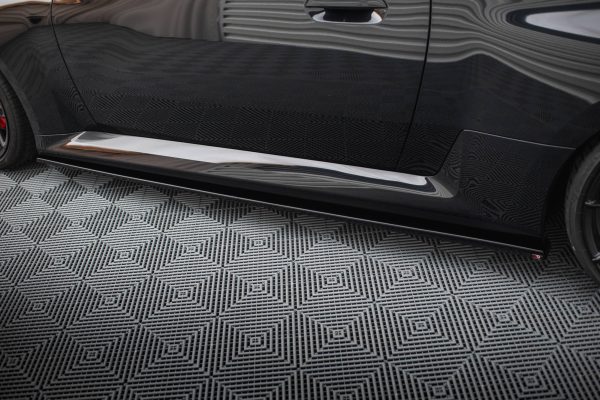 BMW M2 G87 - Lâminas para Embaladeiras V.3 | BM-M2-G87-SD3G | Produto Maxton Design distribuído por Unicartuning. BMW M2 G87 - Lâminas para Embaladeiras V.3 | BM-M2-G87-SD3G | Produto Maxton Design distribuído por Unicartuning.