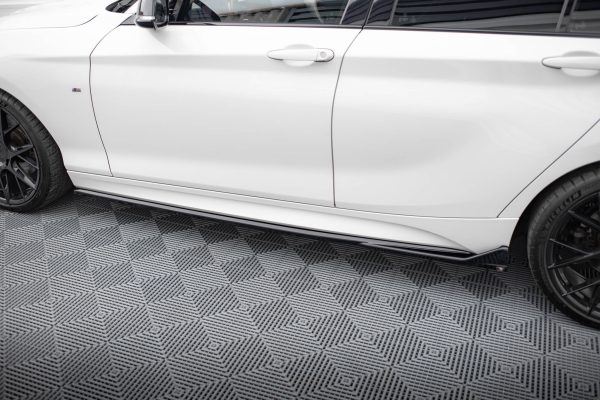 BMW 1 Pack M / M140i F20 (facelift) - Lâminas para Embaladeiras V.3 CSL Look | BM-1-F20F-M-SD3G | Produto Maxton Design distribuído por Unicartuning. BMW 1 Pack M / M140i F20 (facelift) - Lâminas para Embaladeiras V.3 CSL Look | BM-1-F20F-M-SD3G | Produto Maxton Design distribuído por Unicartuning.