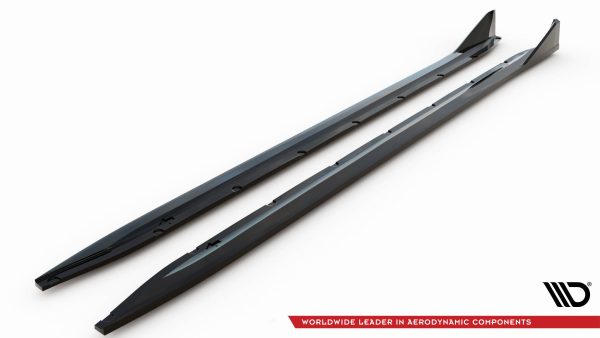 BMW M4 G82 - Lâminas para Embaladeiras V.3 CSL Look | BM-4-G82-M-SD3G | Produto Maxton Design distribuído por Unicartuning. BMW M4 G82 - Lâminas para Embaladeiras V.3 CSL Look | BM-4-G82-M-SD3G | Produto Maxton Design distribuído por Unicartuning.
