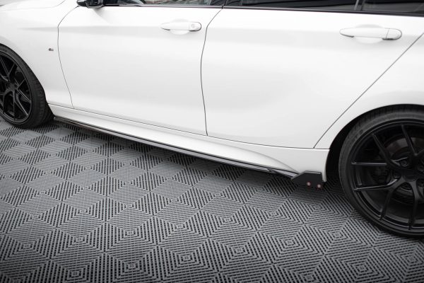 BMW 1 Pack M / M140i F20 (facelift) - Lâminas para Embaladeiras V.4 + Splitters | BM-1-F20F-M-SD4G+SF1B | Produto Maxton Design distribuído por Unicartuning. BMW 1 Pack M / M140i F20 (facelift) - Lâminas para Embaladeiras V.4 + Splitters | BM-1-F20F-M-SD4G+SF1B | Produto Maxton Design distribuído por Unicartuning.