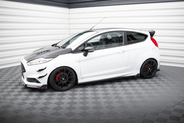 Ford Fiesta Mk7 / Mk7 Fl - Lâminas para Embaladeiras V.4 + Splitters | FO-FI-7/7F-ST-SD4G+SF1B | Produto Maxton Design distribuído por Unicartuning. Ford Fiesta Mk7 / Mk7 Fl - Lâminas para Embaladeiras V.4 + Splitters | FO-FI-7/7F-ST-SD4G+SF1B | Produto Maxton Design distribuído por Unicartuning.