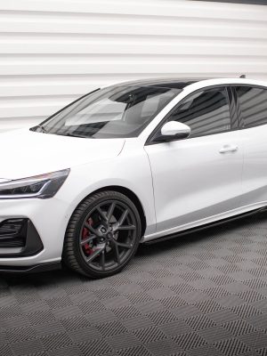 Ford Focus ST / ST-line Mk4 - Lâminas para Embaladeiras V.4 | FO-FO-4-ST-SD1G | Produto Maxton Design distribuído por Unicartuning.