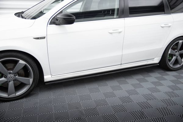 Volkswagen Passat Variant B7 - Lâminas para embaladeiras | VW-PA-B7-SD1G | Produto Maxton Design distribuído por Unicartuning. Volkswagen Passat Variant B7 - Lâminas para embaladeiras | VW-PA-B7-SD1G | Produto Maxton Design distribuído por Unicartuning.