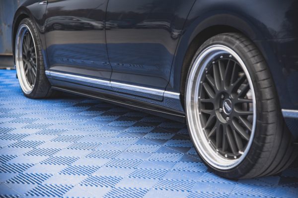 Volkswagen Passat B8 Variant - Lâminas para embaladeiras | VW-PA-B8-SD1G | Produto Maxton Design distribuído por Unicartuning. Volkswagen Passat B8 Variant - Lâminas para embaladeiras | VW-PA-B8-SD1G | Produto Maxton Design distribuído por Unicartuning.