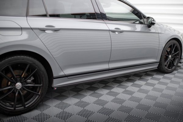 Volkswagen Passat B8 (facelift) - Lâminas para embaladeiras | VW-PA-B8F-RLINE-SD1G | Produto Maxton Design distribuído por Unicartuning. Volkswagen Passat B8 (facelift) - Lâminas para embaladeiras | VW-PA-B8F-RLINE-SD1G | Produto Maxton Design distribuído por Unicartuning.