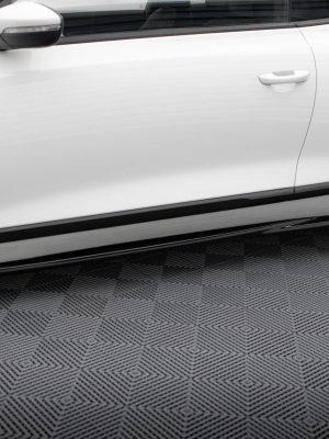 Volkswagen Scirocco Mk3 (facelift) - Lâminas para embaladeiras | VW-SC-3F-SD1G | Produto Maxton Design distribuído por Unicartuning. Volkswagen Scirocco Mk3 (facelift) - Lâminas para embaladeiras | VW-SC-3F-SD1G | Produto Maxton Design distribuído por Unicartuning.