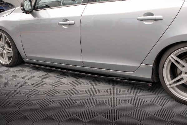 Volvo S60 R-design Mk3 - Lâminas para embaladeiras | VO-S60-2-RDESIGN-SD1G | Produto Maxton Design distribuído por Unicartuning.