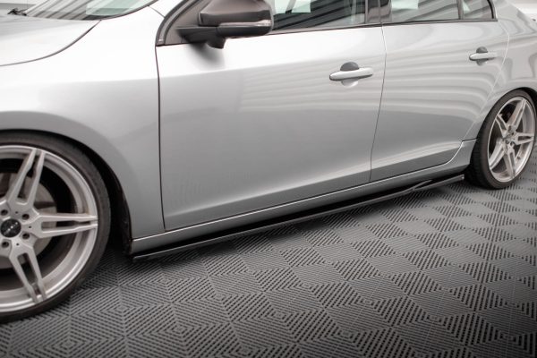Volvo S60 R-design Mk3 - Lâminas para embaladeiras | VO-S60-2-RDESIGN-SD1G | Produto Maxton Design distribuído por Unicartuning.