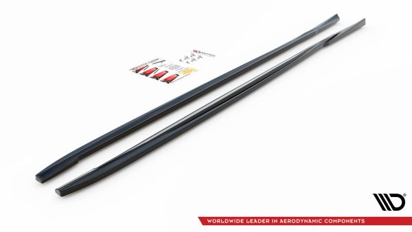 Volvo V90 Mk2 - Lâminas para embaladeiras | VO-V70-3-SD1G | Produto Maxton Design distribuído por Unicartuning. Volvo V90 Mk2 - Lâminas para embaladeiras | VO-V70-3-SD1G | Produto Maxton Design distribuído por Unicartuning.
