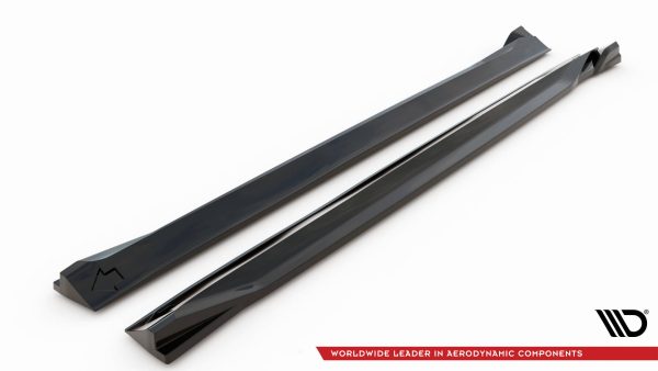 Volvo XC60 R-design Mk2 (facelift) - Lâminas para embaladeiras | VO-XC60-2F-RDESIGN-SD1G | Produto Maxton Design distribuído por Unicartuning. Volvo XC60 R-design Mk2 (facelift) - Lâminas para embaladeiras | VO-XC60-2F-RDESIGN-SD1G | Produto Maxton Design distribuído por Unicartuning.
