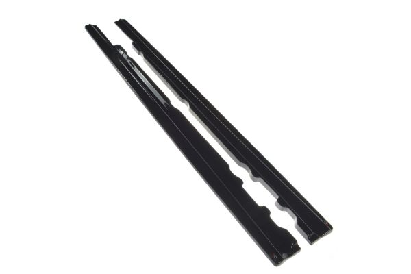 Mercedes-Benz E Estate S213 - Lâminas para embaladeiras | ME-E-213-AMGLINE-SD1G | Produto Maxton Design distribuído por Unicartuning. Mercedes-Benz E Estate S213 - Lâminas para embaladeiras | ME-E-213-AMGLINE-SD1G | Produto Maxton Design distribuído por Unicartuning.