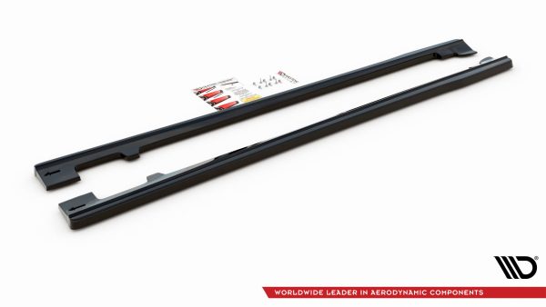 Volvo V50f R-design - Lâminas para embaladeiras | VO-V40-2-SD1G | Produto Maxton Design distribuído por Unicartuning. Volvo V50f R-design - Lâminas para embaladeiras | VO-V40-2-SD1G | Produto Maxton Design distribuído por Unicartuning.