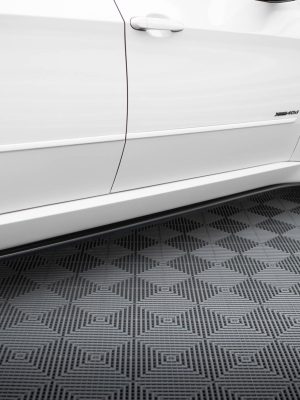 BMW X5 M F95 - Lâminas para embaladeiras | BM-X5-70F-MPACK-SD1G | Produto Maxton Design distribuído por Unicartuning. BMW X5 M F95 - Lâminas para embaladeiras | BM-X5-70F-MPACK-SD1G | Produto Maxton Design distribuído por Unicartuning.