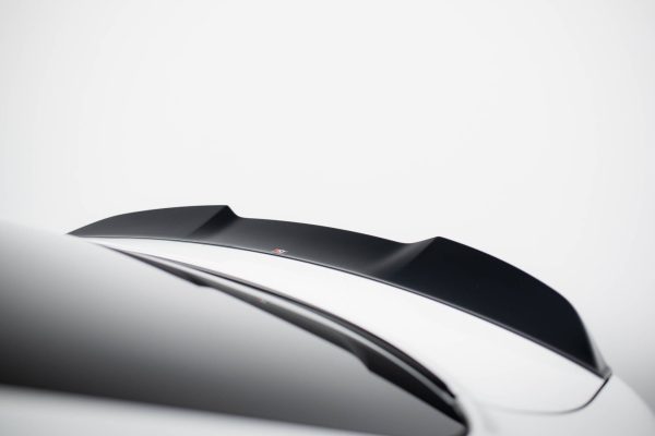 Alfa Romeo Giulia - Aileron / Extensão 3D | AL-GI-1-QV-CAP3D1G | Produto Maxton Design distribuído por Unicartuning. Alfa Romeo Giulia - Aileron / Extensão 3D | AL-GI-1-QV-CAP3D1G | Produto Maxton Design distribuído por Unicartuning.