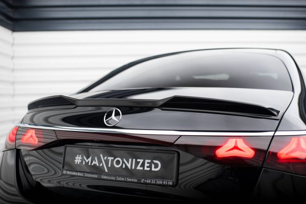 Mercedes-Benz E AMG-line W214 - Aileron / Extensão 3D | ME-E-214-AMGLINE-CAP3D1G | Produto Maxton Design distribuído por Unicartuning. Mercedes-Benz E AMG-line W214 - Aileron / Extensão 3D | ME-E-214-AMGLINE-CAP3D1G | Produto Maxton Design distribuído por Unicartuning.