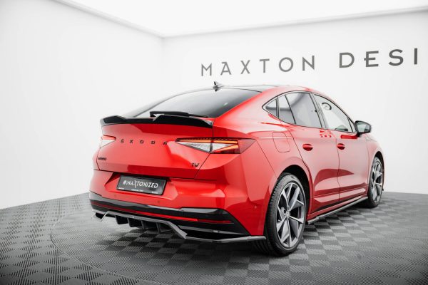Skoda Enyaq Coupé IV RS - Aileron / Extensão 3D | SK-EN-1-RS-C-CAP3D1G | Produto Maxton Design distribuído por Unicartuning.