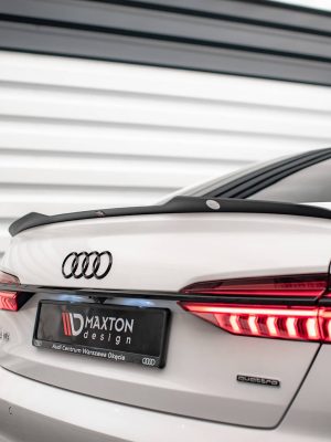 Audi A6 Sedan C8 / C8 (facelift) - Aileron / Extensão | AU-A6-C8-CAP1G | Produto Maxton Design distribuído por Unicartuning. Audi A6 Sedan C8 / C8 (facelift) - Aileron / Extensão | AU-A6-C8-CAP1G | Produto Maxton Design distribuído por Unicartuning.
