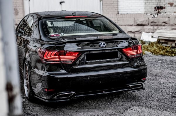 Lexus Ls Mk4 (facelift) - Aileron / Extensão | LE-LS-4F-CAP1G | Produto Maxton Design distribuído por Unicartuning. Lexus Ls Mk4 (facelift) - Aileron / Extensão | LE-LS-4F-CAP1G | Produto Maxton Design distribuído por Unicartuning.