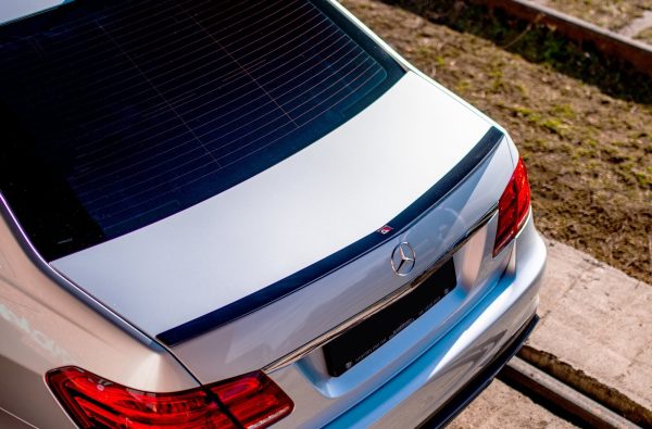 Mercedes-Benz E63 AMG Sedan W212 (facelift) - Aileron / Extensão | ME-E-212F-AMG-CAP1G | Produto Maxton Design distribuído por Unicartuning. Mercedes-Benz E63 AMG Sedan W212 (facelift) - Aileron / Extensão | ME-E-212F-AMG-CAP1G | Produto Maxton Design distribuído por Unicartuning.