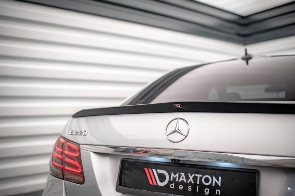 Mercedes-Benz E63 AMG Sedan W212 (facelift) - Aileron / Extensão | ME-E-212F-AMG-CAP1G | Produto Maxton Design distribuído por Unicartuning. Mercedes-Benz E63 AMG Sedan W212 (facelift) - Aileron / Extensão | ME-E-212F-AMG-CAP1G | Produto Maxton Design distribuído por Unicartuning.