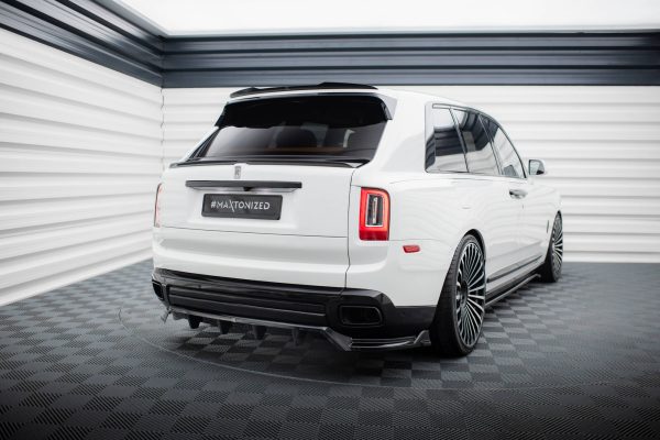 Rolls Royce Cullinan - Aileron / Extensão | RR-CU-1-CAP1G | Produto Maxton Design distribuído por Unicartuning. Rolls Royce Cullinan - Aileron / Extensão | RR-CU-1-CAP1G | Produto Maxton Design distribuído por Unicartuning.