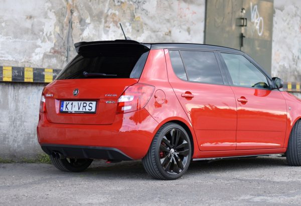 Skoda Fabia Mk2 RS - Aileron / Extensão | SK-FA-2-RS-CAP1G | Produto Maxton Design distribuído por Unicartuning. Skoda Fabia Mk2 RS - Aileron / Extensão | SK-FA-2-RS-CAP1G | Produto Maxton Design distribuído por Unicartuning.