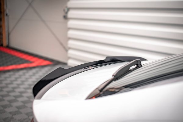 Skoda Octavia Mk4 - Aileron / Extensão | SK-OC-4-CAP1G | Produto Maxton Design distribuído por Unicartuning.