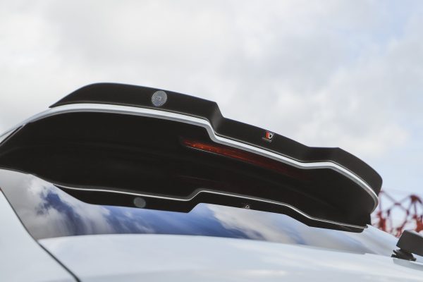 Audi RS3 8V / 8V Fl Sportback - Aileron / Extensão V.3 | AU-RS3-8V-CAP3G | Produto Maxton Design distribuído por Unicartuning. Audi RS3 8V / 8V Fl Sportback - Aileron / Extensão V.3 | AU-RS3-8V-CAP3G | Produto Maxton Design distribuído por Unicartuning.
