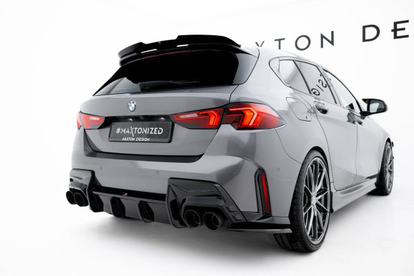 BMW M135i F70 - Aileron / Extensão V.3 | BM-1-40-M-CAP4G | Produto Maxton Design distribuído por Unicartuning.