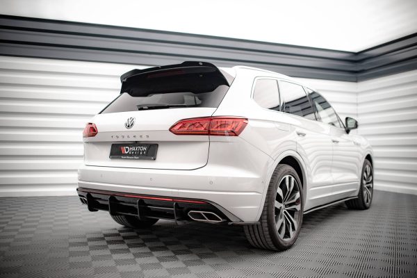 Volkswagen Touareg R-line Mk3 - Aileron / Extensão | VW-TO-3-RLINE-CAP1G | Produto Maxton Design distribuído por Unicartuning.