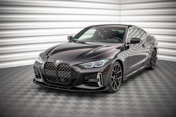 BMW 4 Pack M / M440i G22 / G23 / G22 (facelift) / G23 (facelift) - Lâmina frontal STREET PRO + Splitters | BM4G22MPACKCNC-FD1B+FSF1G | Produto Maxton Design distribuído por Unicartuning. BMW 4 Pack M / M440i G22 / G23 / G22 (facelift) / G23 (facelift) - Lâmina frontal STREET PRO + Splitters | BM4G22MPACKCNC-FD1B+FSF1G | Produto Maxton Design distribuído por Unicartuning.