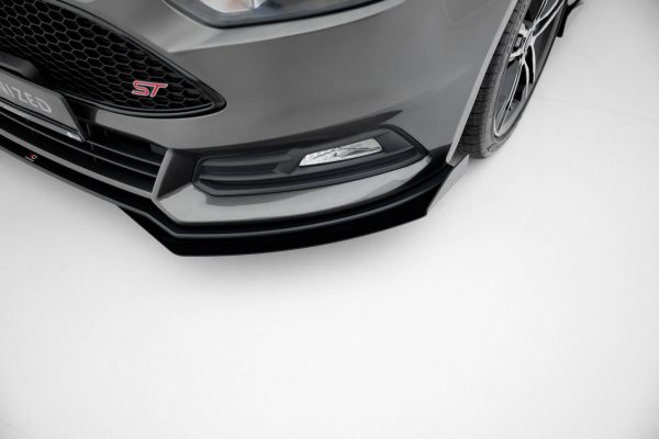 Ford Focus ST Mk3 (facelift) - Lâmina frontal STREET PRO + Splitters | FOFO3FSTCNC-FD4B+FSF1G | Produto Maxton Design distribuído por Unicartuning. Ford Focus ST Mk3 (facelift) - Lâmina frontal STREET PRO + Splitters | FOFO3FSTCNC-FD4B+FSF1G | Produto Maxton Design distribuído por Unicartuning.