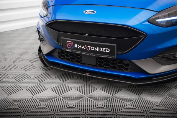 Ford Focus ST / ST-line Mk4 - Lâmina frontal STREET PRO + Splitters | FOFO4STCNC-FD1B+FSF1G | Produto Maxton Design distribuído por Unicartuning. Ford Focus ST / ST-line Mk4 - Lâmina frontal STREET PRO + Splitters | FOFO4STCNC-FD1B+FSF1G | Produto Maxton Design distribuído por Unicartuning.